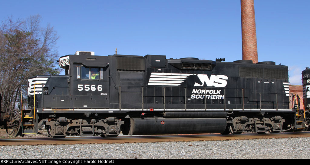 NS 5566